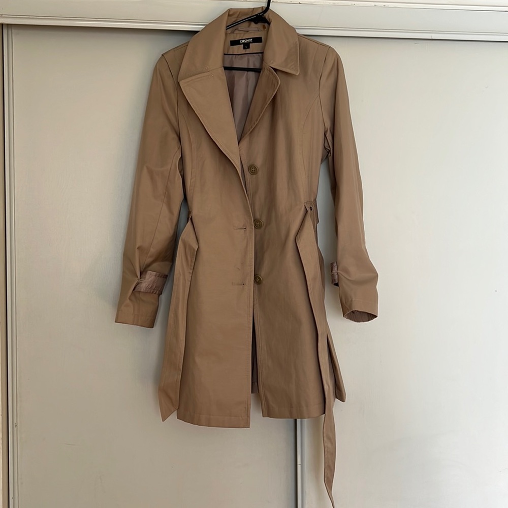DKNY trench coat large